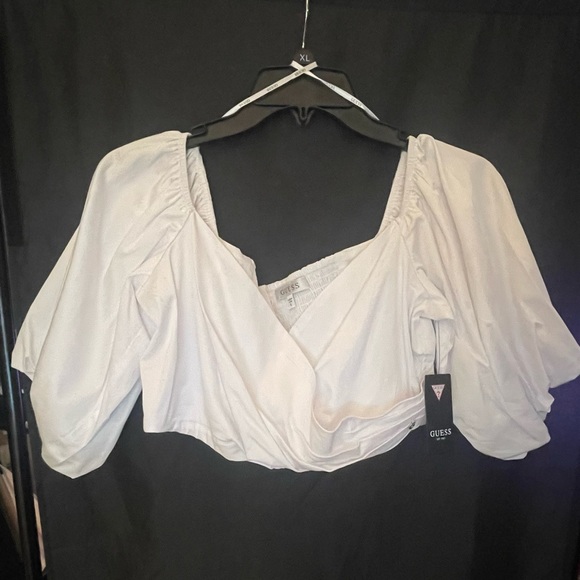 #115 - Brand New Off Shoulder Cropped Junior Shirt by Guess! - Picture 3 of 13